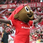 Saci, mascote do Internacional, é acusado de assédio sexual