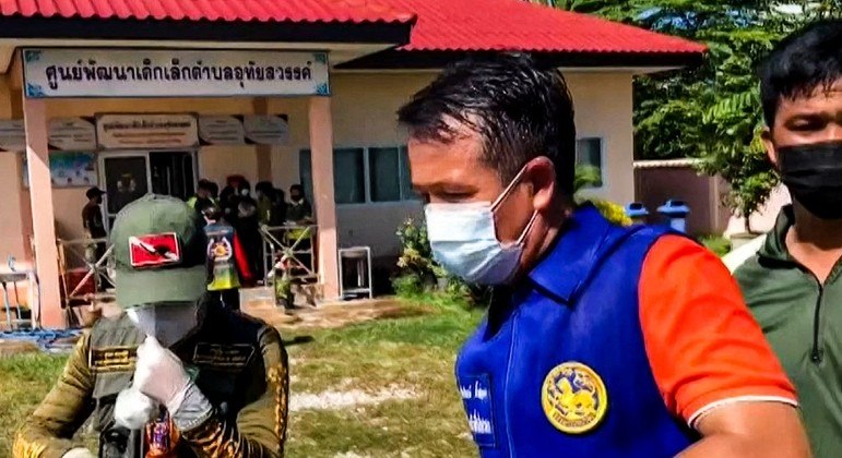 Massacre em creche na Tailândia deixou pelo menos 37 mortos