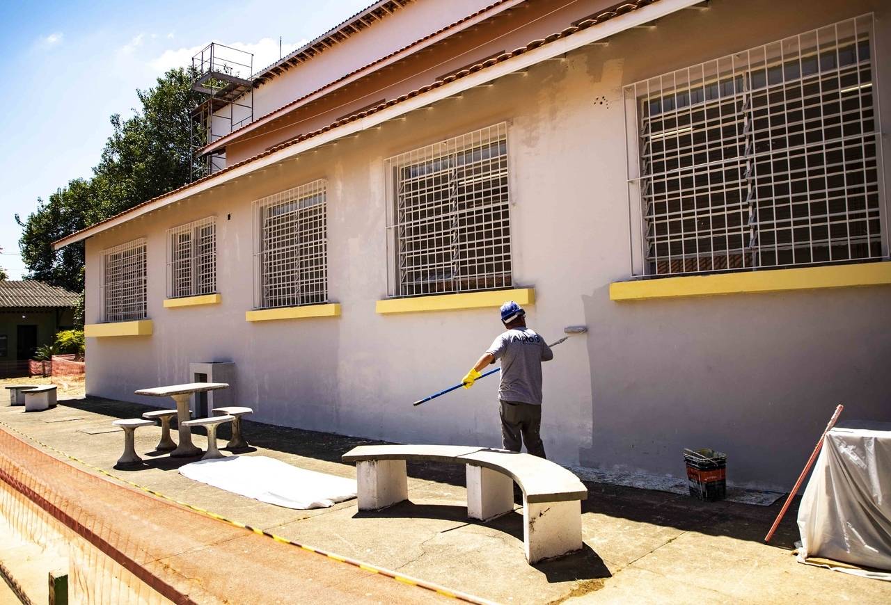 Um ano após o massacre, escola está passando por reforma para dar um novo ambiente aos alunos (Edu Garcia/ R7)