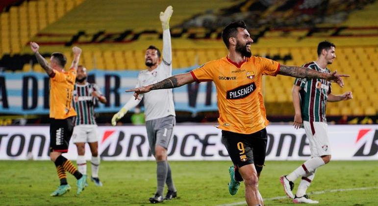 Mastriani comemora o gol da classificação do Barcelona-EQU sobre o Fluminense