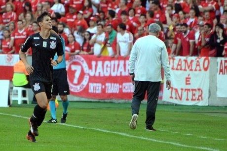 Mateus Vital fez o gol da derrota para o Inter por 2 a 1