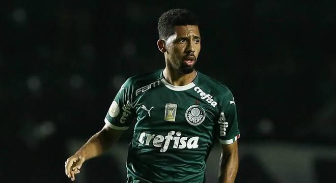 Ex-Operário e Cuiabá, Lucas Cardoso acerta com o Botafogo-SP