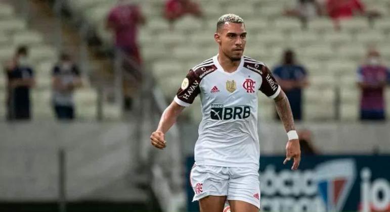 Matheuzinho - 8 milhões de euros (pouco mais de R$ 48 milhões na cotação atual).