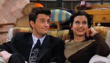 Courteney Cox, par romântico de Matthew Perry em ‘Friends’, presta homenagem ao ator