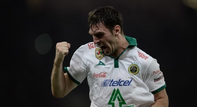 Mauro Boselli, de 33 anos, chega com status de titular ao renovado time de Carille