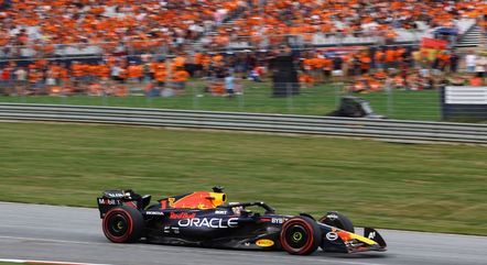 Verstappen teve o apoio dos fãs do "exército laranja" na Áustria
