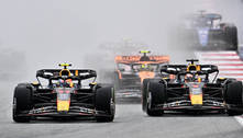 Verstappen vence corrida sprint do GP da Áustria após disputa apertada com Pérez na largada