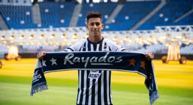 Maximiliano Meza - Meia-atacante - 29 anos - Argentino