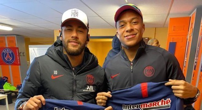 Neymar e Mbappé, do PSG