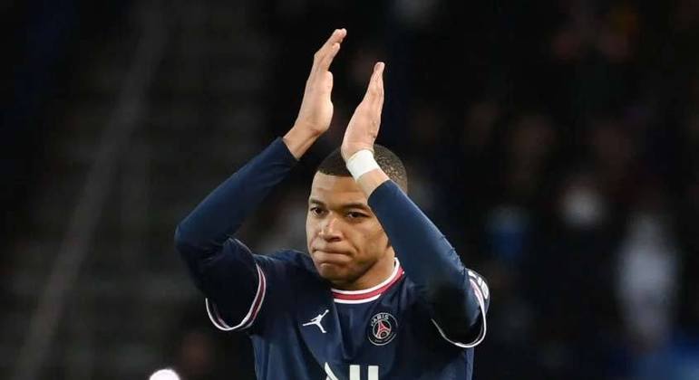 Mbappé: Ainda não decidiu o seu futuro, mas afirmou que há "novos elementos" que serão levados em consideração. Em entrevista aos microfones da "Prime Video", o craque disse que ainda não definiu onde irá jogar na próxima temporada