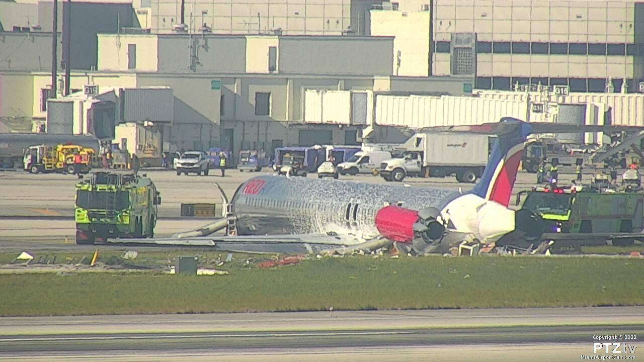 McDonnell Douglas da Red Air: acidente com fogo no terminal de Miami