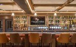 Ainda no ramo do empreendedorismo, Conor abriu um bar em Dublin, capital da Irlanda, chamado Black Forge Inn, que ele classificou como o 'melhor pub do país'. Apesar disso, os negócios do estabelecimento não vão tão bem. Segundo a imprensa britânica, o pub registrou prejuízo de mais de R$ 6 milhões no último balanço anual, divulgado no fim de 2022