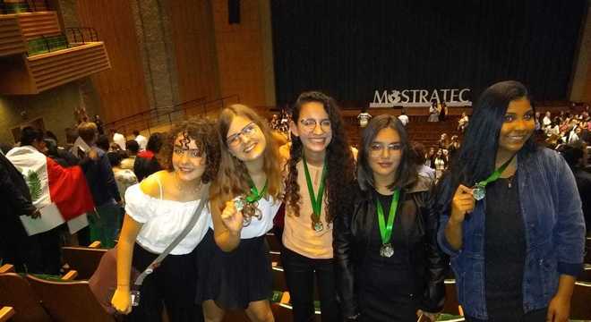 Com incentivo do Google, meninas podem participar de competição