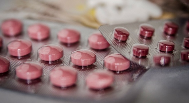 Juiz determinou ressarcimento de danos materiais pelos valores recebidos de pacientes