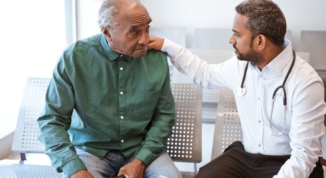 Se uma mulher herda um gene anormal no cromossomo X, ela tem uma cópia de segurança. Mas não é o caso dos homens, o que os torna mais propensos a sofrer de doenças genéticas