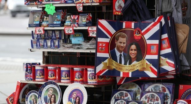 Meghan Markle confirma que o pai não comparecerá a seu casamento com príncipe Harry Crédito: Daniel Leal-Olivas / AFP / CP