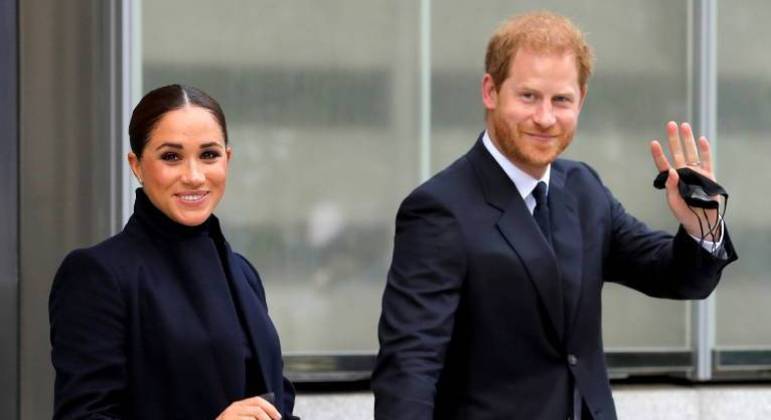 Série documental mostra os bastidores da vida do príncipe Harry e de Meghan Markle