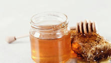 Agência dos EUA adverte empresas por venda ilegal de produtos à base de mel com estimulantes sexuais 