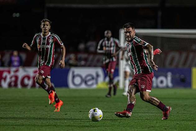 MELOU - O Fluminense tirou dos seus planos o meio-campista Nathan. De acordo com o 