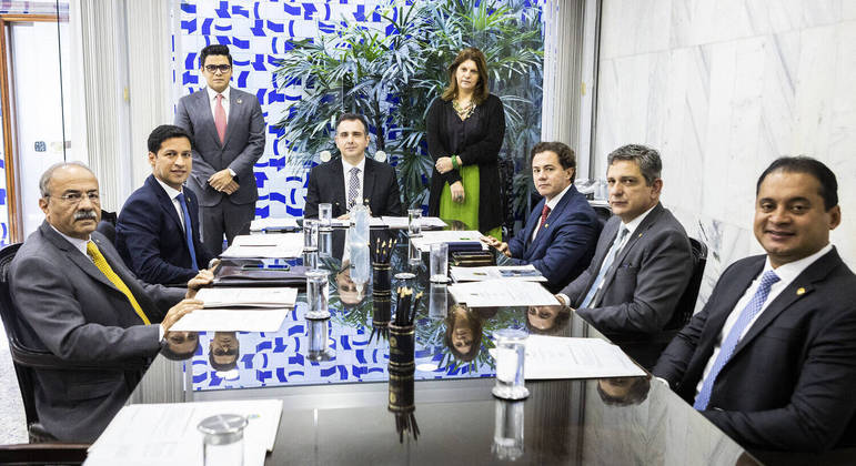 Membros da Comissão Diretora do Senado 