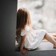 Polícia prende suspeito de abusar sexualmente de até 15 crianças (freepic.diller no Freepik)