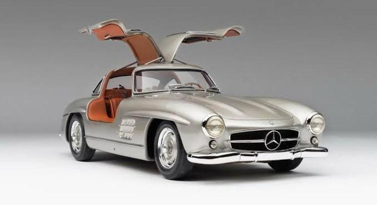 Mercedes 300 SL: inovador em 1954