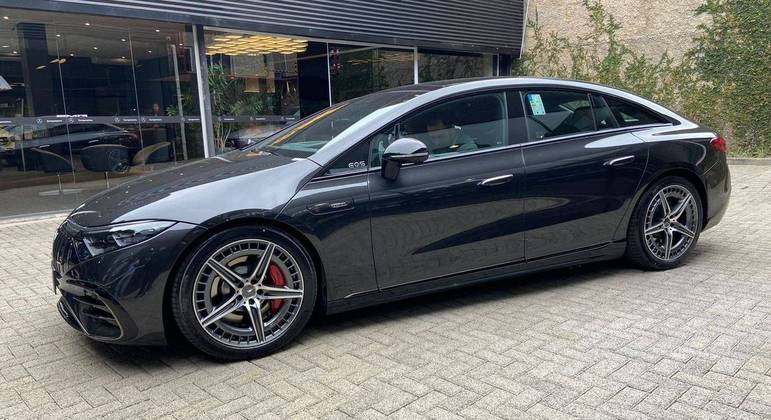 Modelo traz dois motores elétricos, que juntos rendem 658 cv com 96,8 kgfm de torque