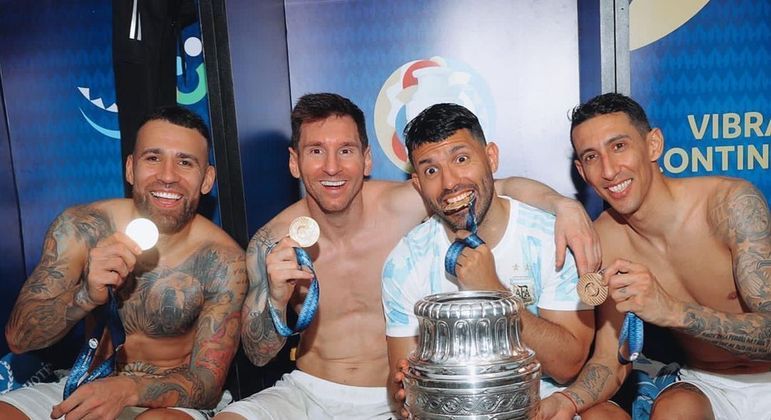Messi repartiu a conquista com os companheiros de Seleção. Sonho é o Mundial no Catar