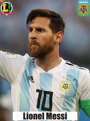 Messi - 7,5 - Decisivo, o craque se movimentou bem e construiu a jogada para finalizar no cantinho e abrir o placar para a Argentina. No segundo tempo, fez o seu jogo característico com a bola no pé, construindo por dentro. 