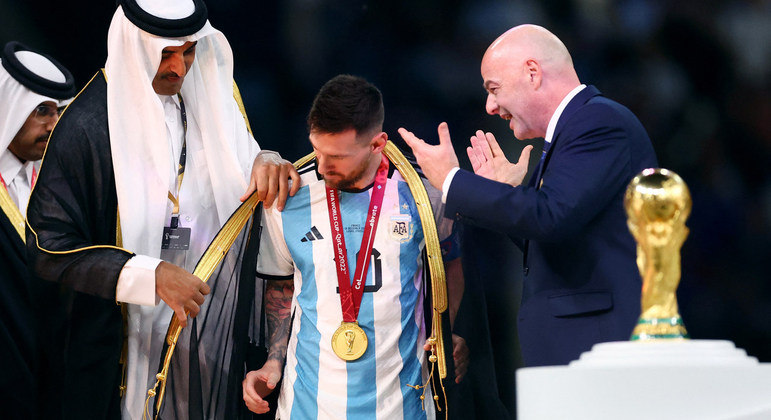 Messi, além de campeão, foi eleito melhor jogador do Mundial de 2022
