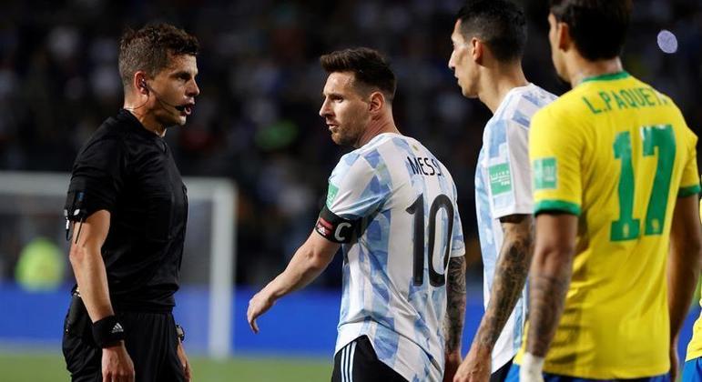 Messi aponta Brasil e França como seleções favoritas para conquistar a Copa do Mundo