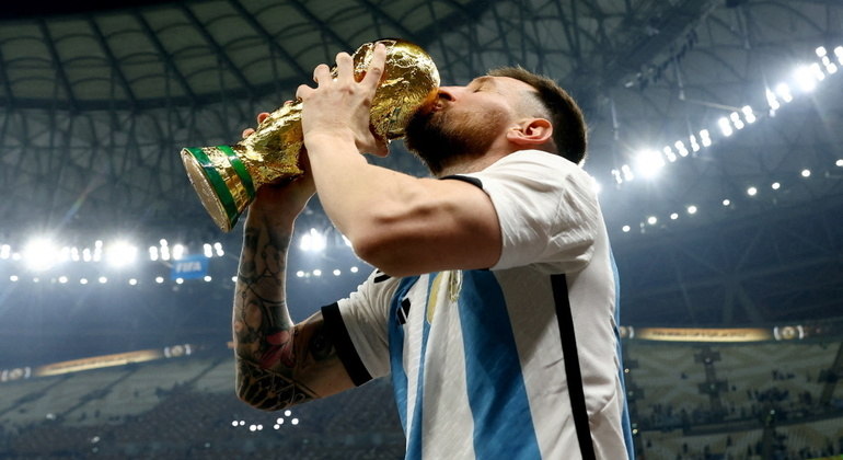Messi celebra o título da Copa do Mundo