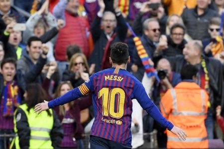 Messi, Neymar, CR7 Montagem mostra os jogadores carecas - Esportes - R7  Futebol