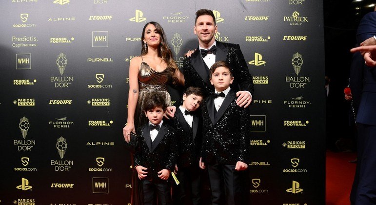 Messi levou toda a família para a premiação