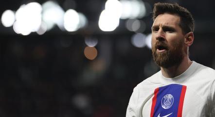 Messi recebe punição e ficará fora por duas semanas
