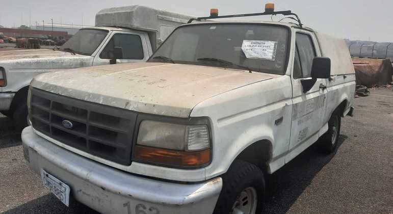 Carros da frota são comprados por colecionadores a preço melhor que o de mercado