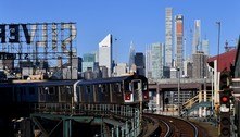 Nova York reabrirá metrô 24 horas por dia em meados de maio 