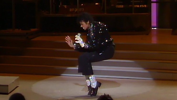 Michael criou elementos que se eternizaram na cultura pop, como  o passo chamado 