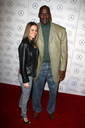 Gigante da NBA faz sucesso ao lado da mulher baixinha - Fotos - R7  Olimpíadas