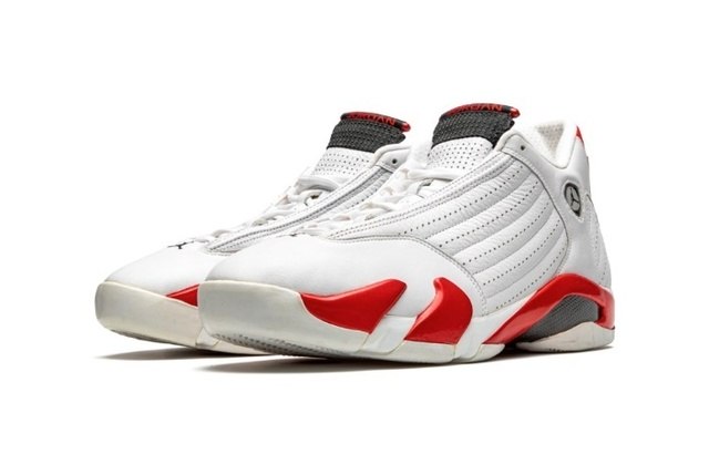 Air Jordan 14 Lance inicial de R$ 29 mil a R$ 39 milO Jordan 14 foi usado na última temporada de MJ com os Bulls, chamada pelo técnico Phil Jackson de 