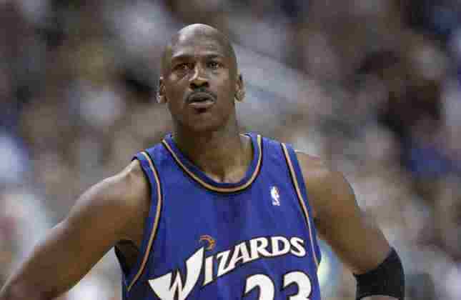 Michael Jordan, uma das maiores lendas do basquete norte-americano, é um dos donos da Charlotte Hornets, da NBA