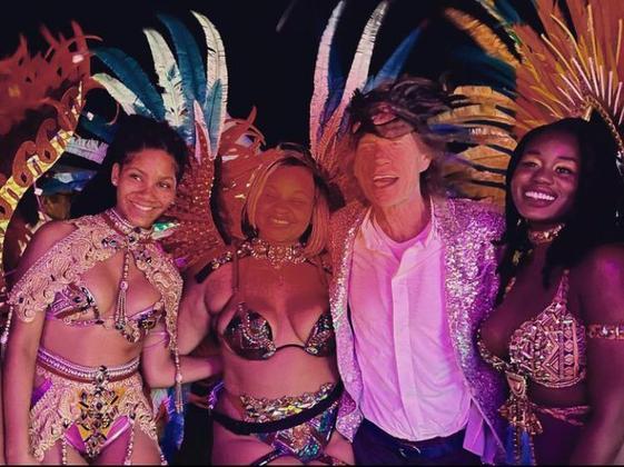 Mick Jagger: Muitos seguidores pensaram que o vocalista dos Rolling Stones estava no Brasil, mas na verdade se tratava de São Vicente e Granadinas, um conjunto de ilhas no sul do Caribe.