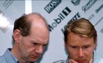 Mika HäkkinenUm dos maiores rivais de Michael Schumacher, o piloto finlandês triunfou pela primeira vez na Fórmula 1 em 1998. Pilotando pela McLaren, Häkkinen venceu oito vezes e acumulou 100 pontos, o que garantiu a primeira colocação no campeonato