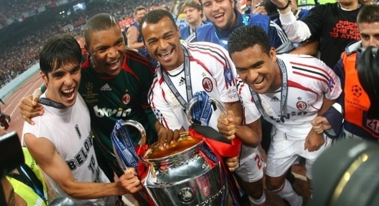 O Milan venceu a Champions pela última vez na temporada 2006/2007