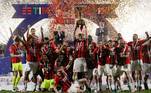 O Milan está de volta ao topo da Itália! Onze anos depois, os rossoneros voltaram a erguer mais um scudetto, e se sagraram campeões italianos pela 19ª vez na história do clube