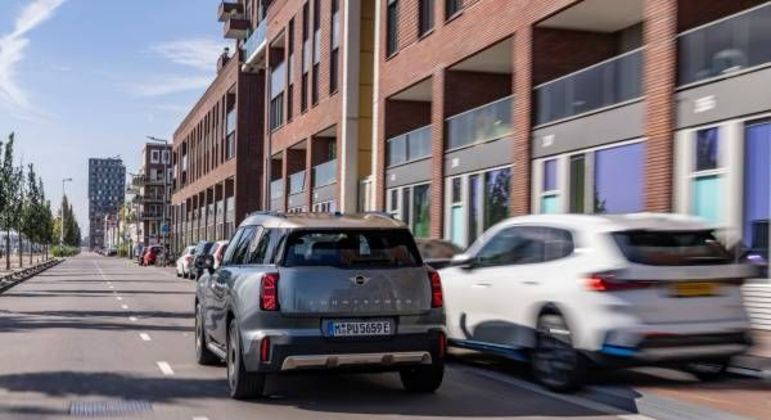 Detalhes do Mini Countryman elétrico 2024