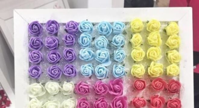 Mini flores de EVA coloridas