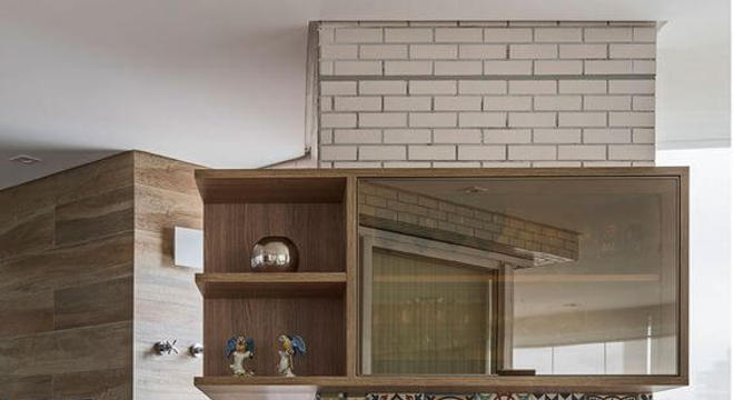 Mini geladeira retrô azul