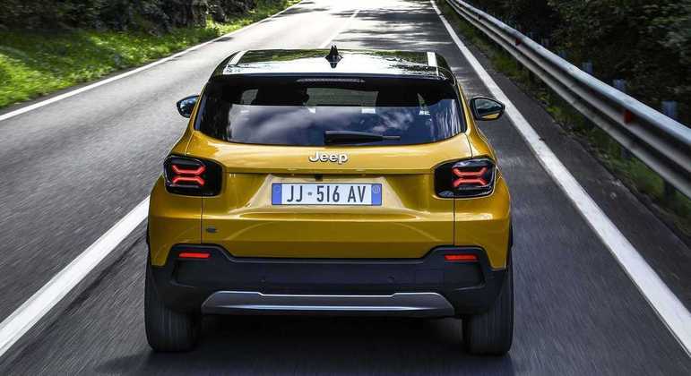 Crossover tem bateria de 54 kWh