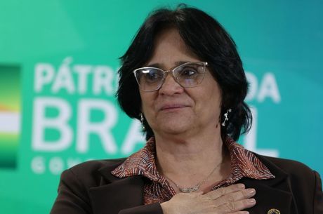 Ministra Damares Alves participa de sessão na ONU